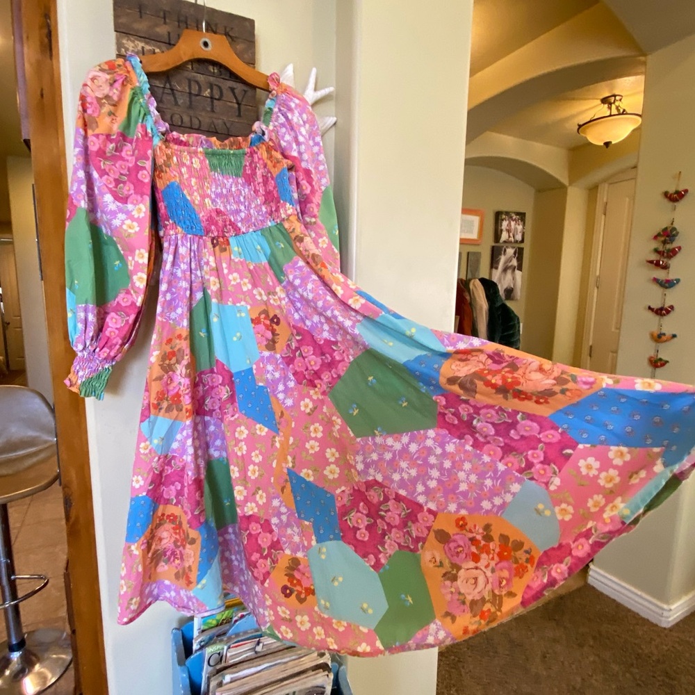 SPELL & THE GYPSY COLLECTIVE FREDA SHIRRED MIDI DRESS IN LOLLY - Picture 13 of 16